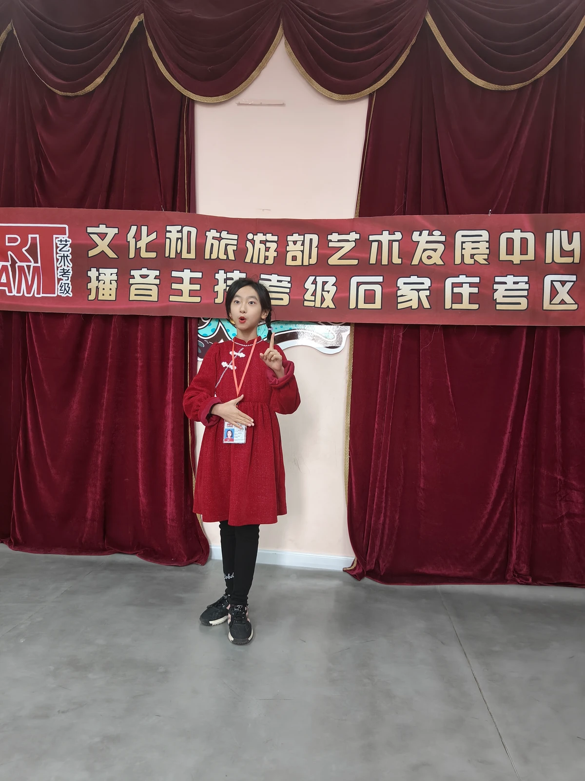 如何利用篮球青训营提升个人技术和团队协作?_2